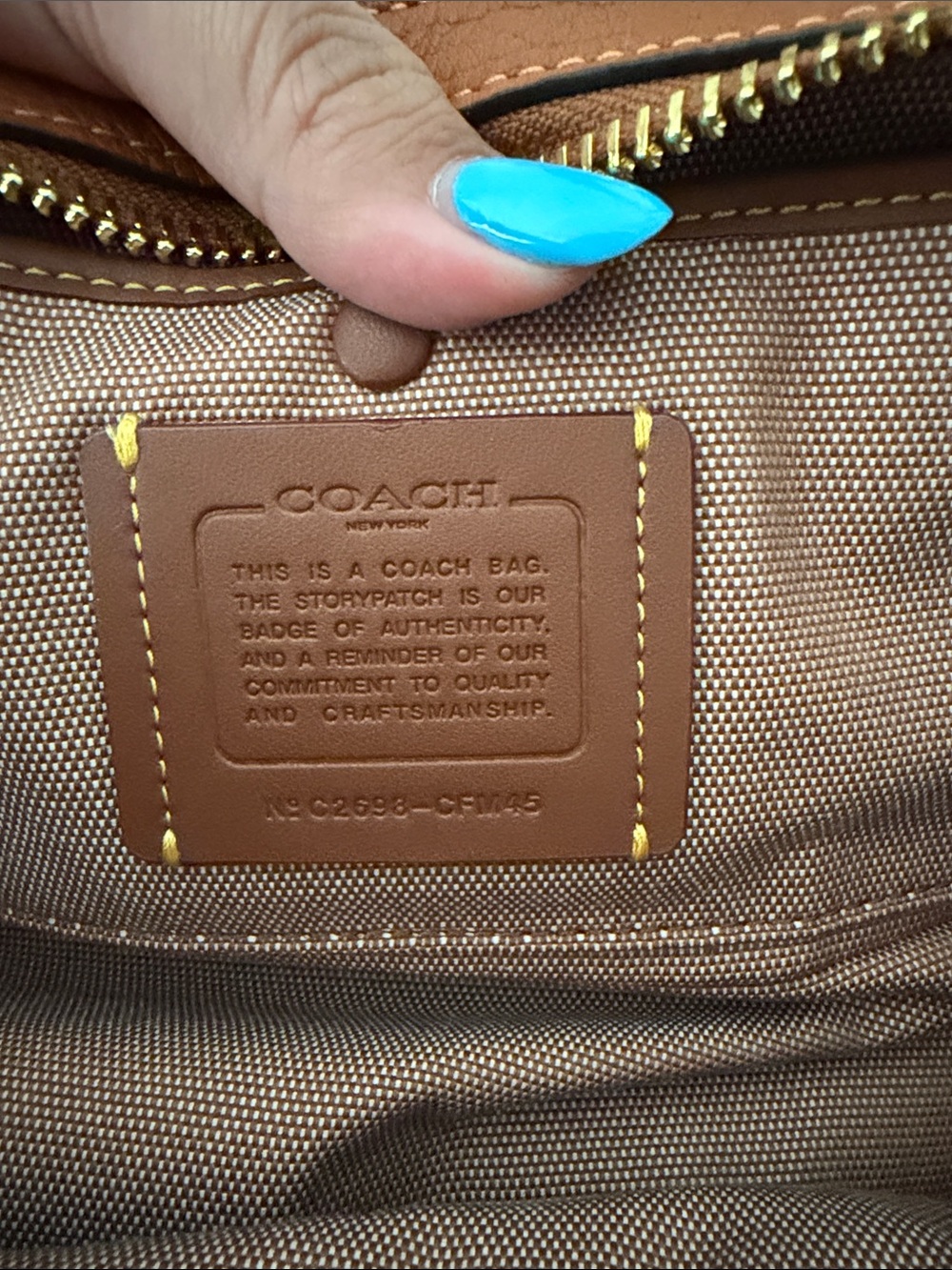 Coach Drifter in Amber - Picture 10 of 10